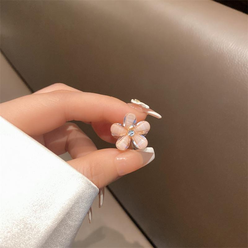 

10PCS Crystal Hair Accessory with Fresh Small Grip Clip Side Clip Headwear with Broken Hair Hairpins Camellia Alloy Hair Clip