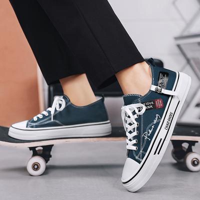 Moda Erkek Trend Düşük Bilekli Kanvas Kaykay Nefes Alabilen Ayakkabılar Öğrenci Erkek Popüler Günlük Yumuşak Taban Koşu Spor Ayakkabıları Gençler İçin