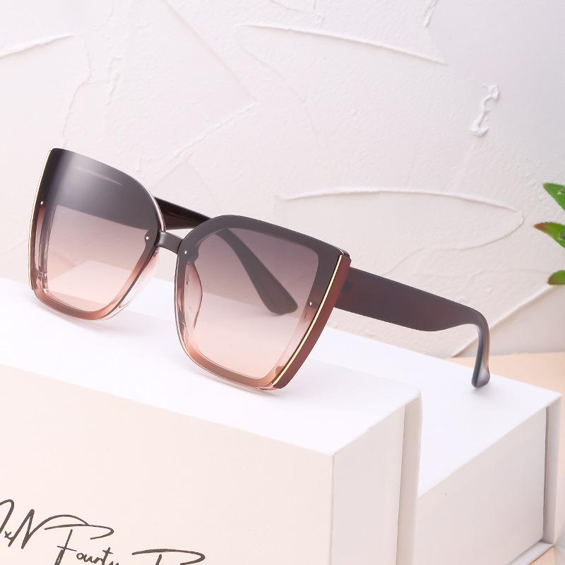 Oversized Kattenoog Zonnebrillen Dames 2025 Luxe Merk Mode Groot Montuur Vierkante Zonnebrillen Voor Mannen Retro Trendy Kattenoog Brillen