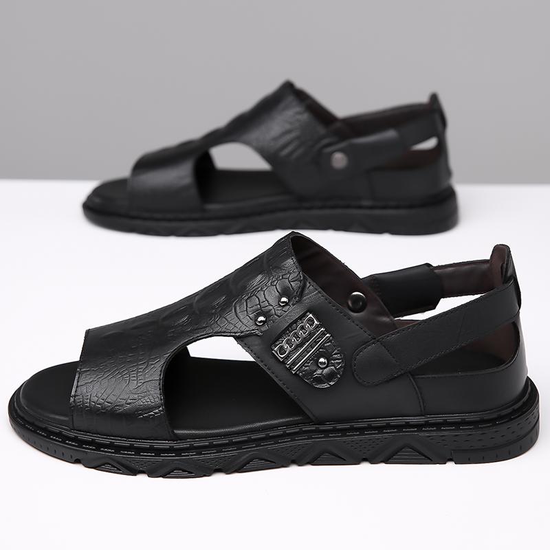 Fashion 2025 Summer Casual Sandals Mens Hollow Breathable Leather Sandals Fashion Casual Designer Shoes Male Solid Color Business Shoes