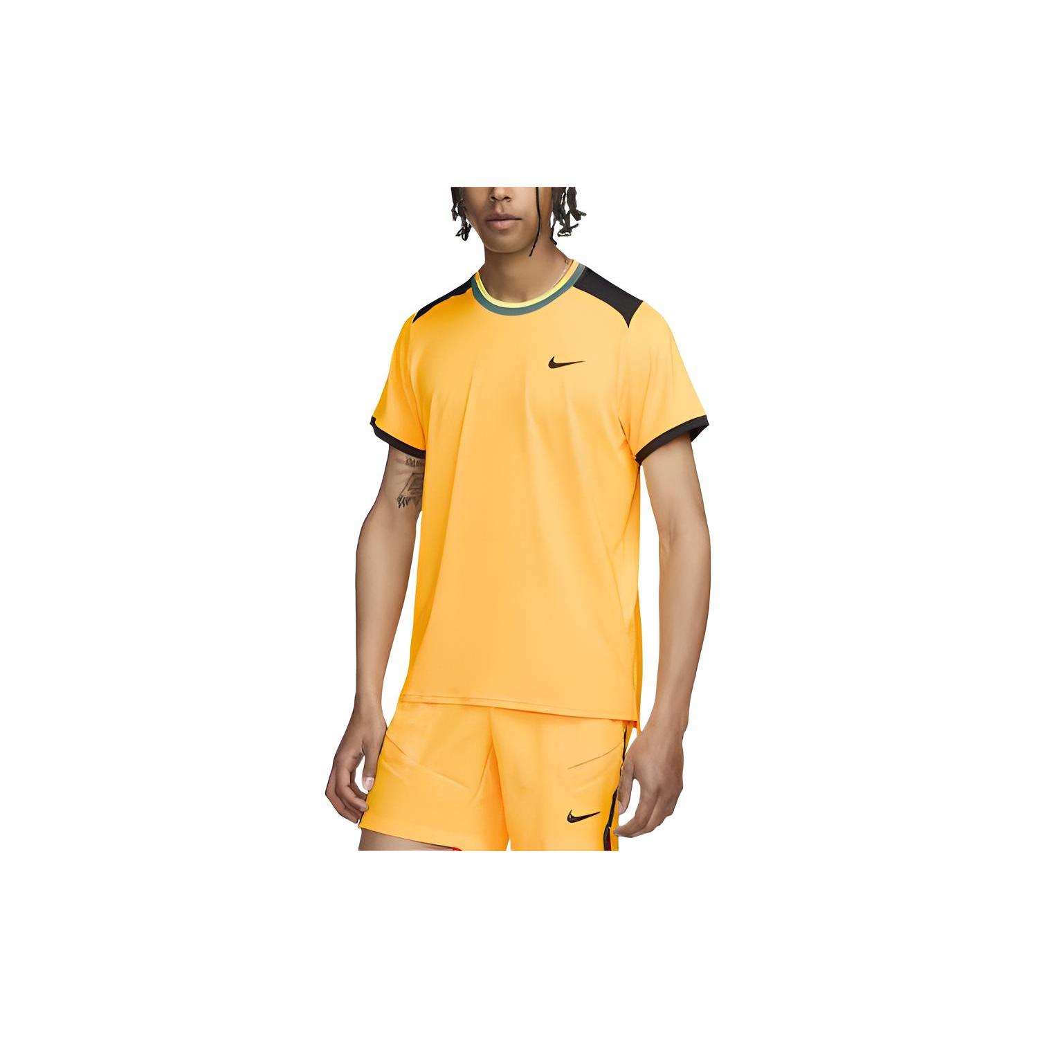 

Новая мужская футболка Nike цвета лазерный оранжевый FD5320-845 L