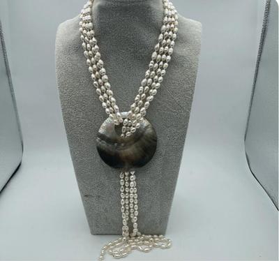 Collier de Perles de Culture Blanches 6-7MM Pendentif Coquillage 50 pouces