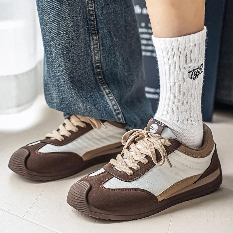 New Men's Fashion Casual Shoes Boys Students Trending Soft Sole Comfortable Sneakers Male Classic Breathable Gym Shoes