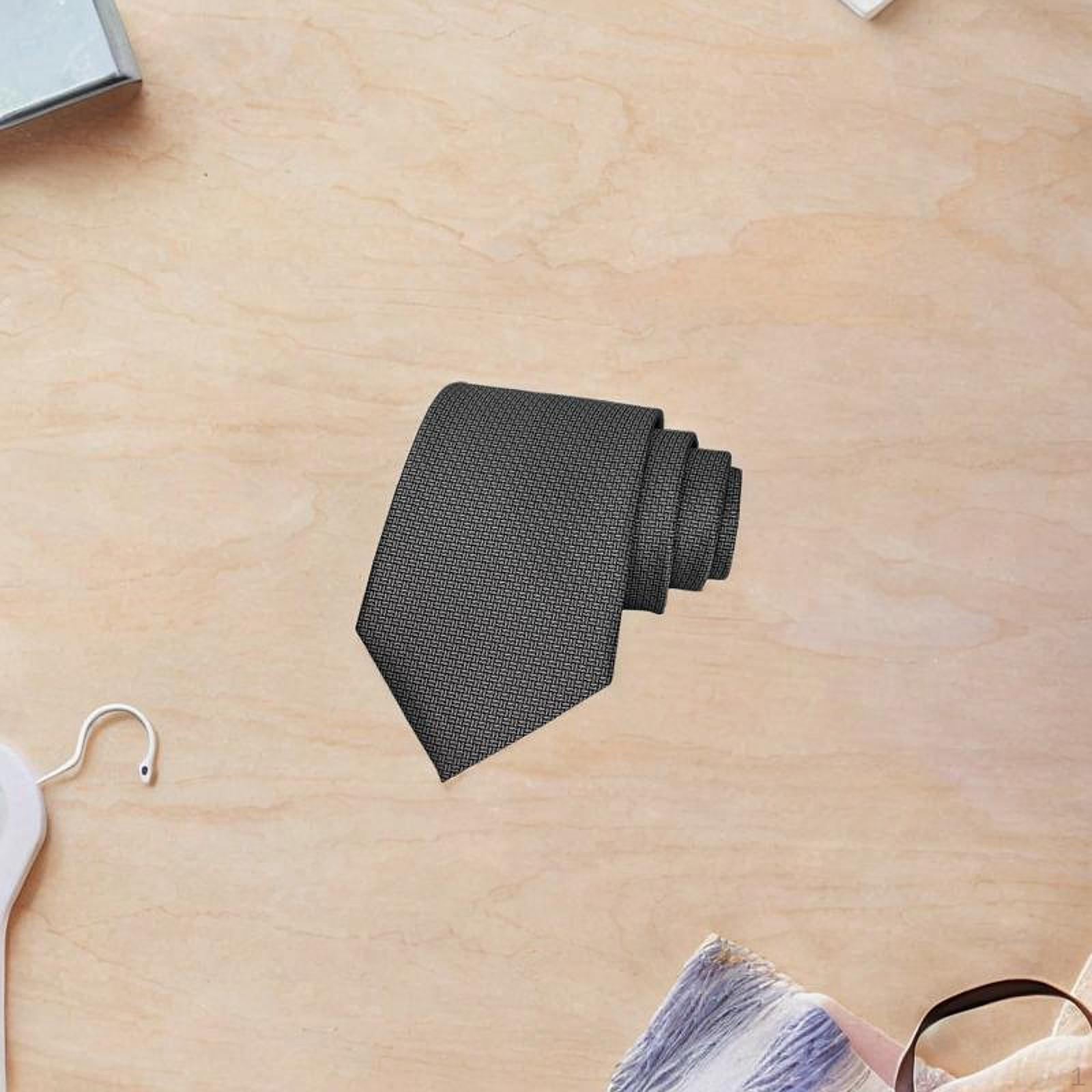 

Мужской галстук для официальных мероприятий и деловых подарков серый