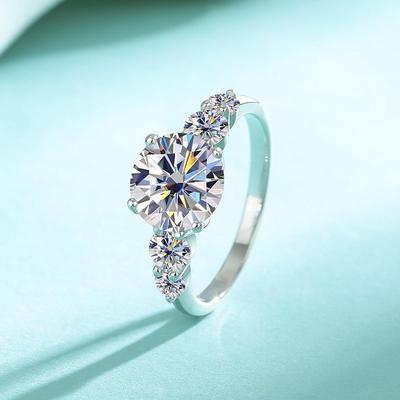 Anello in Argento Sterling S925 con Moissanite da 3 Carati - Moda Versatile di Alta Gamma da Donna