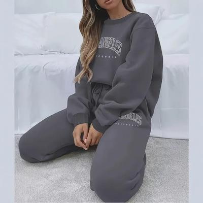 Tuta sportiva felpata e spessa autunno/inverno 2024: Set casual alla moda a due pezzi abbinabile