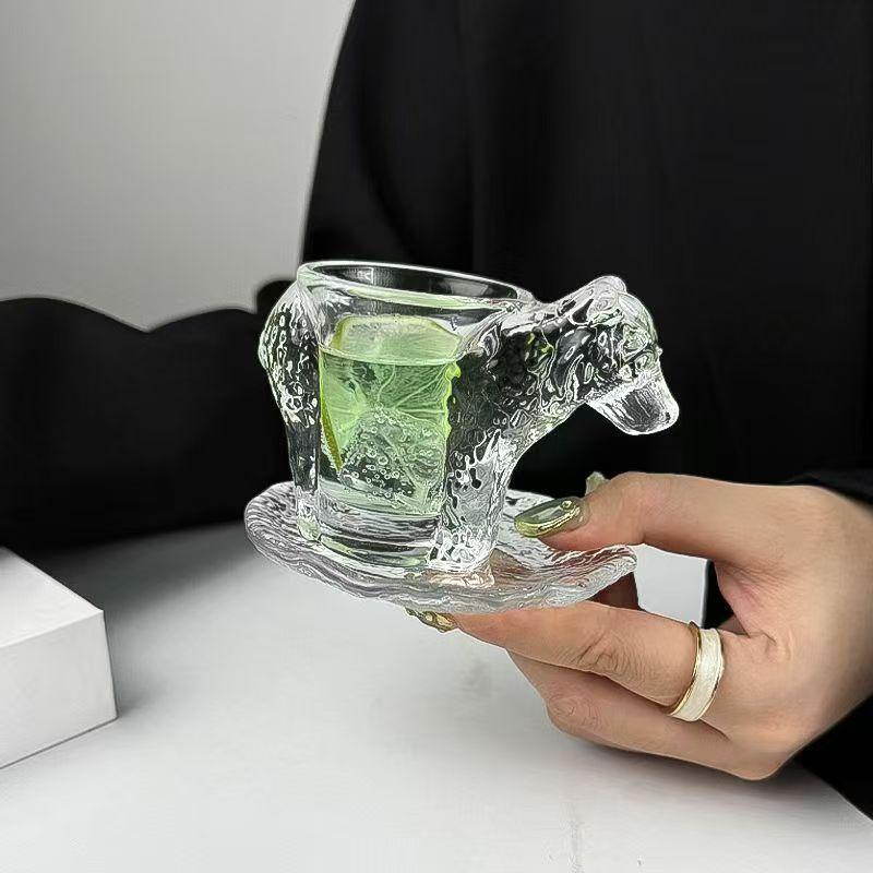 

3D Мультяшная Акула Черепаха Белый Медведь Овца Рельефный Стопка 50 мл Для Виски Водки Алкоголя Стакан Стаканчик С Хрустальным Блюдцем Набор 50ml