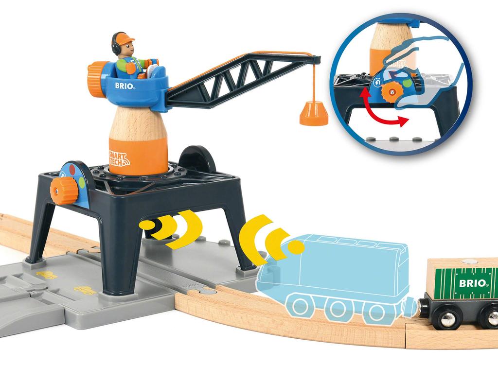 BRIO WORLD Smart Tech Tower Crane [Wooden Rail Toy] 33962
