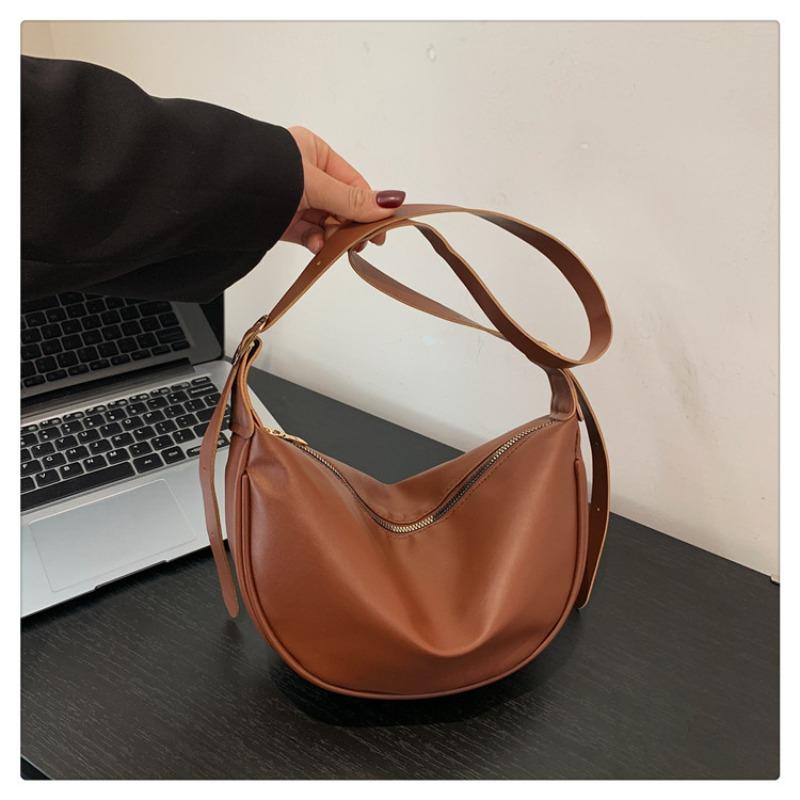 

Niche bag women s new winter texture small square bag retro mobile phone bag versatile shoulder messenger bag коричневый