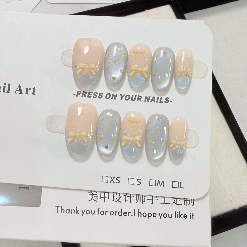 10Pcs Cute Cat Eye Short Press On Nails Christmas Snowman Bow Snowflake Cherry Apple Full Cover Fake Nails Gift