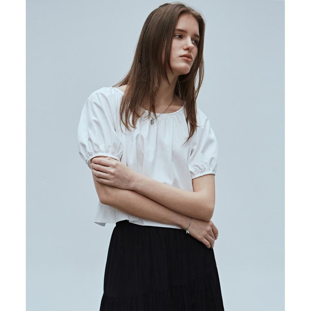 

NICKNICOLE MINIMAL PUFF SLEEVE BLOUSEIVORY