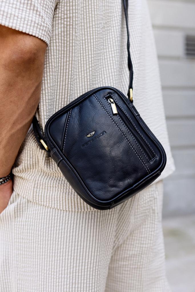 Men's Leather Shoulder Bag - Peterson
