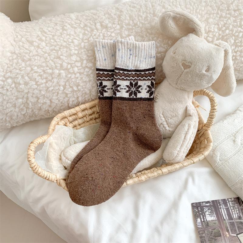 Dot Yarn Wool Socks Women Elk Warm Socks Warm Wool Pile Socks Black