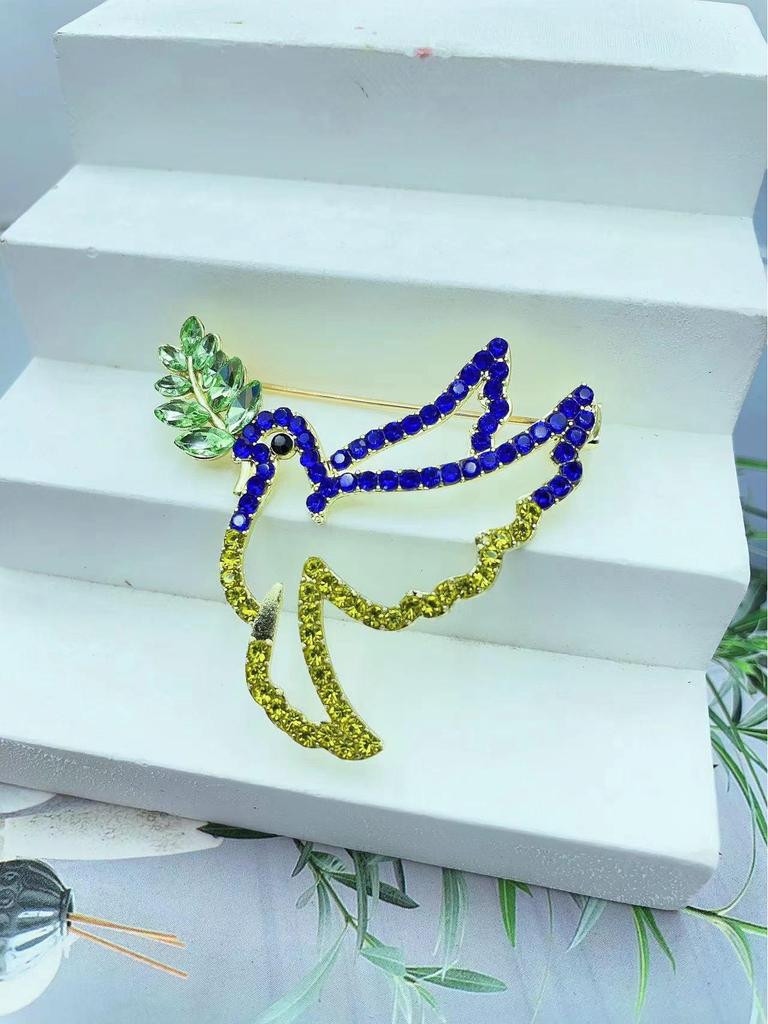 Elegant Wheat Ear Crystal Brooch – Luxury Women's Accessory for Scarves and Waist Pinning