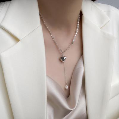 Asymmetrical Baroque Freshwater Pearl Love Necklace Ins Niche Collarbone Chain
