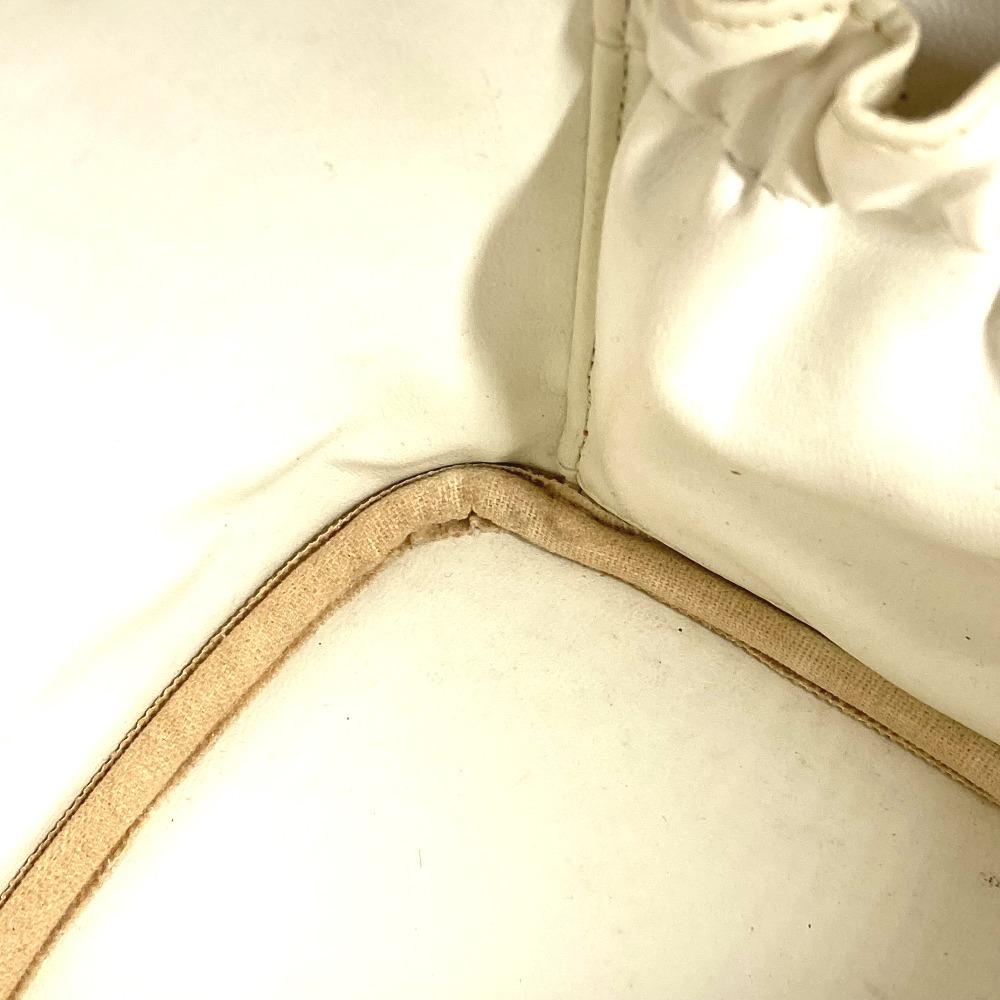 CHANEL A01998 logo vanity Bag Vanity Pouch Hand Bag Caviar Leather White