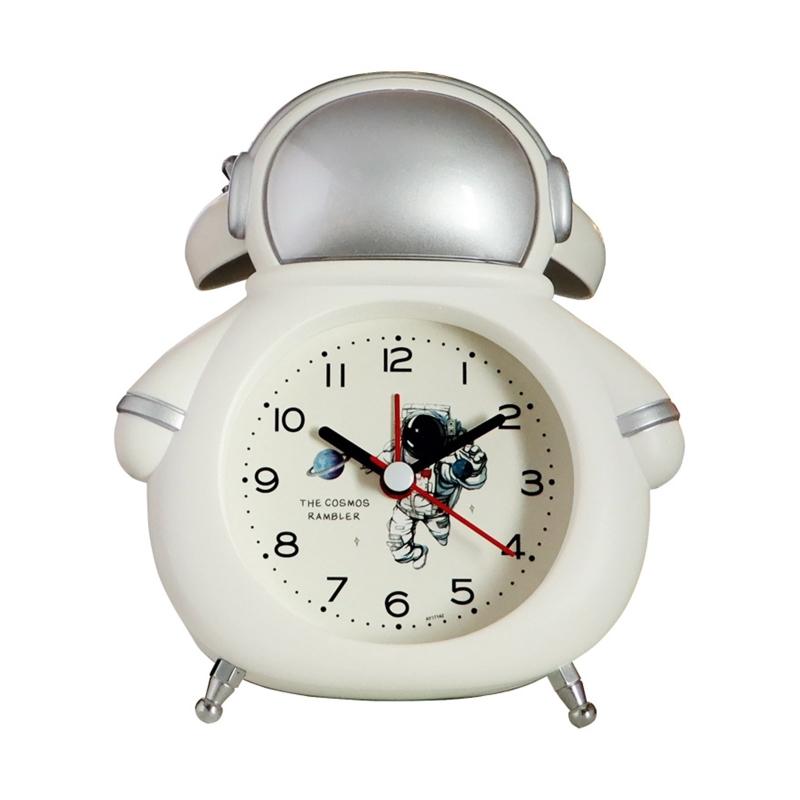 Creative Astronaut Alarm Clock Silent Non Ticking Bedside Clocks Battery Operated Bedroom Home Decorations Kids Boys Birthday G