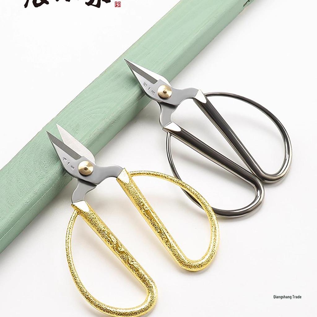 Stainless Steel Alloy Groove Pointed Nail Scissors for Manicure and Toenails