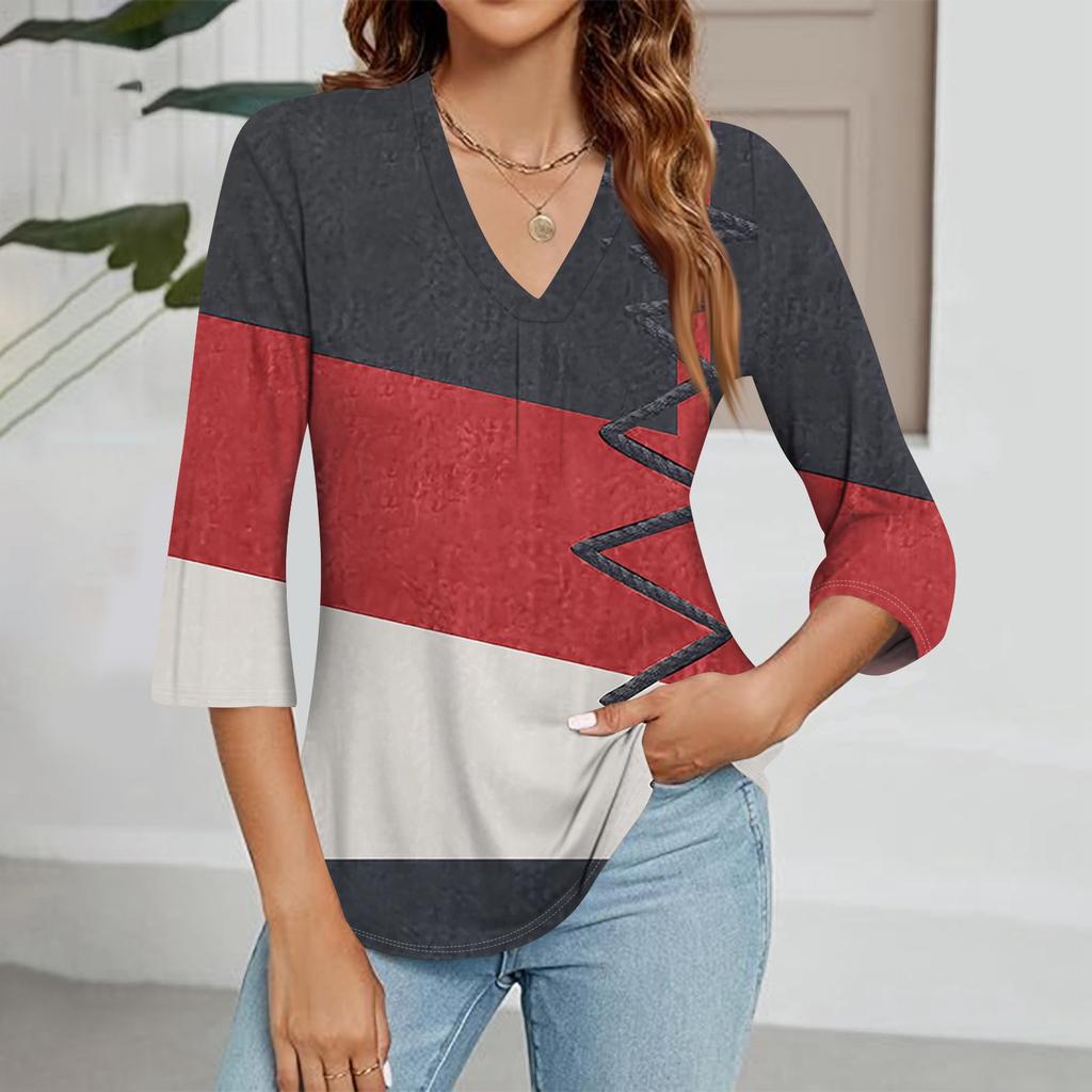 Women's V-neck Gradient Print Three-quarter Sleeve Fashion Top