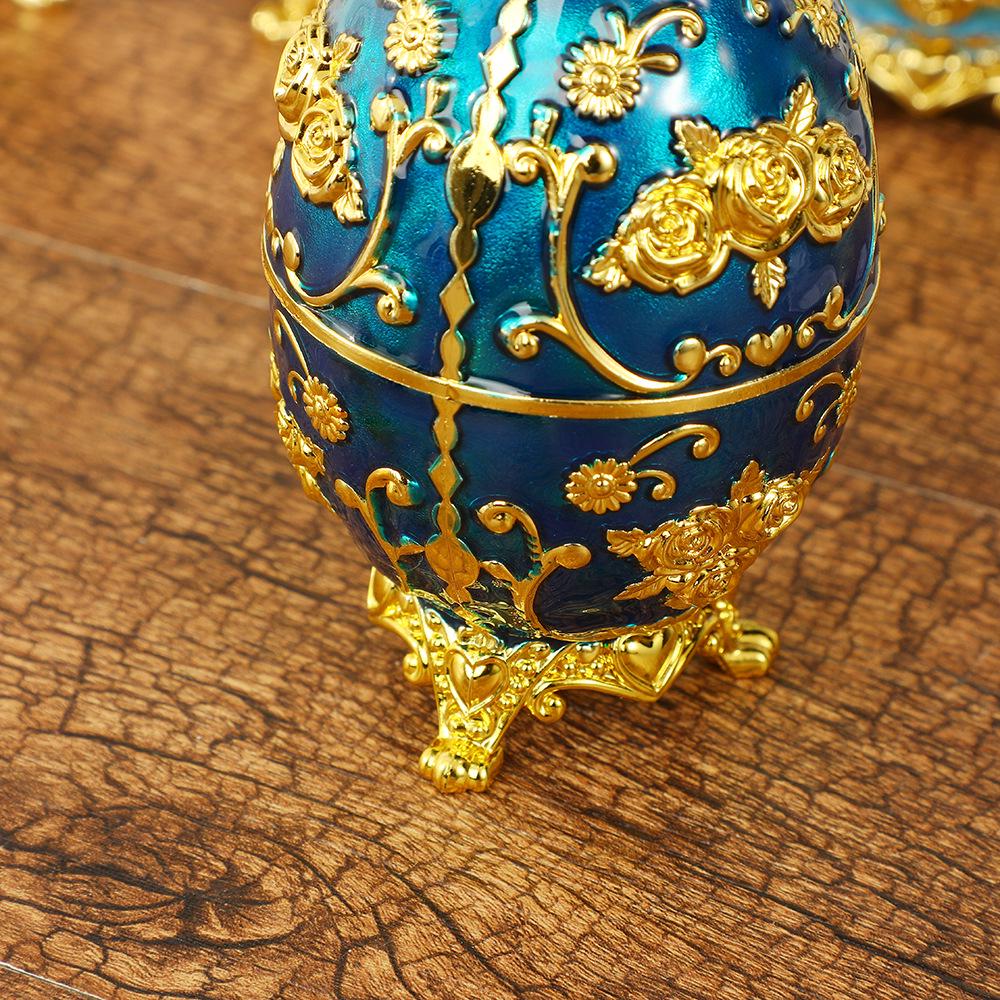 European Style Retro Automatic Toothpick Holder – Hand-Press Design, Fashionable Plastic Container
