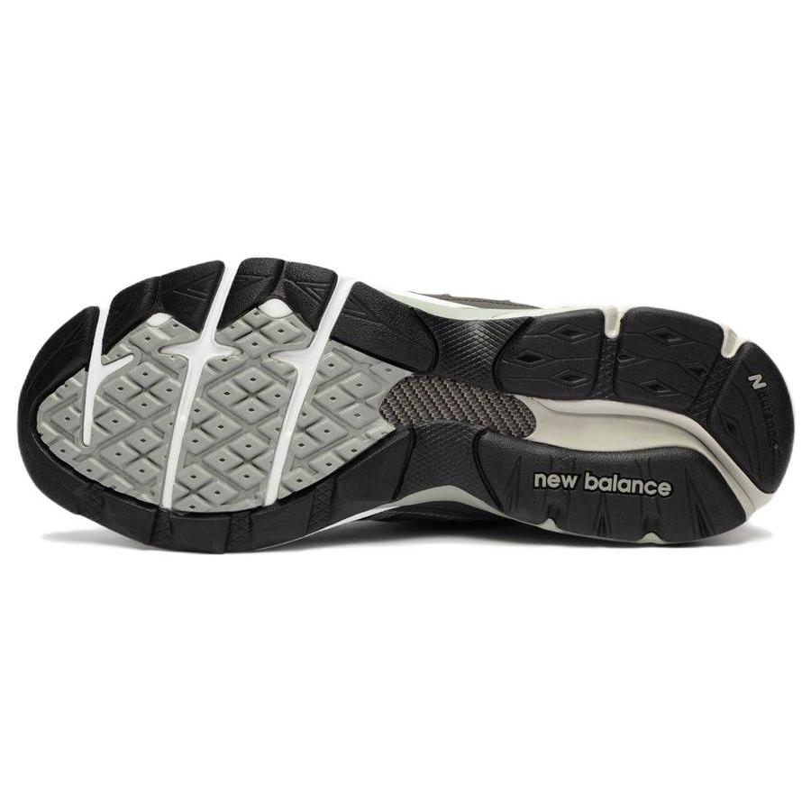 New New Balance 920 Grey Black M920GNS