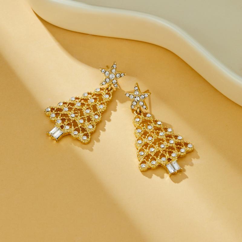 New Fashion Sweet Temperament Gold Color Christmas Tree Pendant Earrings for Women Christmas Light Luxury Shiny Party Jewelry