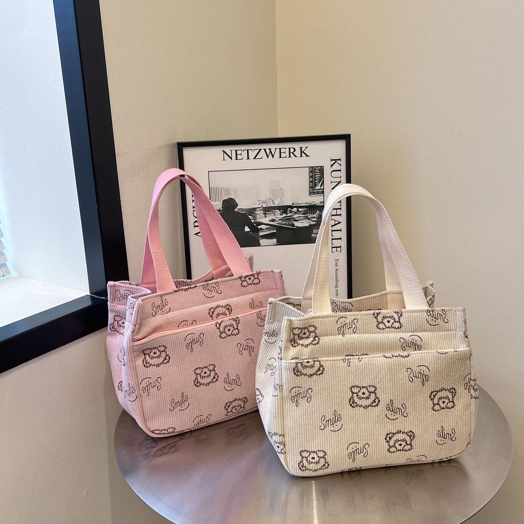 Going Out Fashion Niche Design Casual Large Capacity Spring Handbag Commuter Handbag Tote Bag