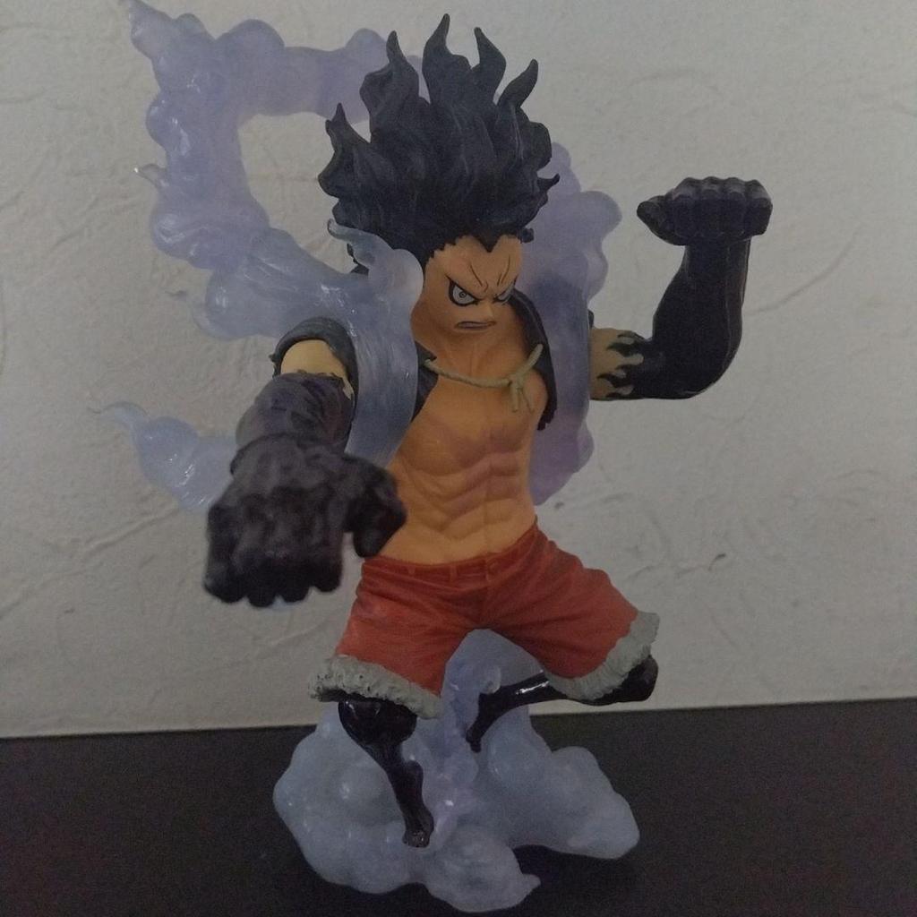 [USED] One Piece Luffy Figure