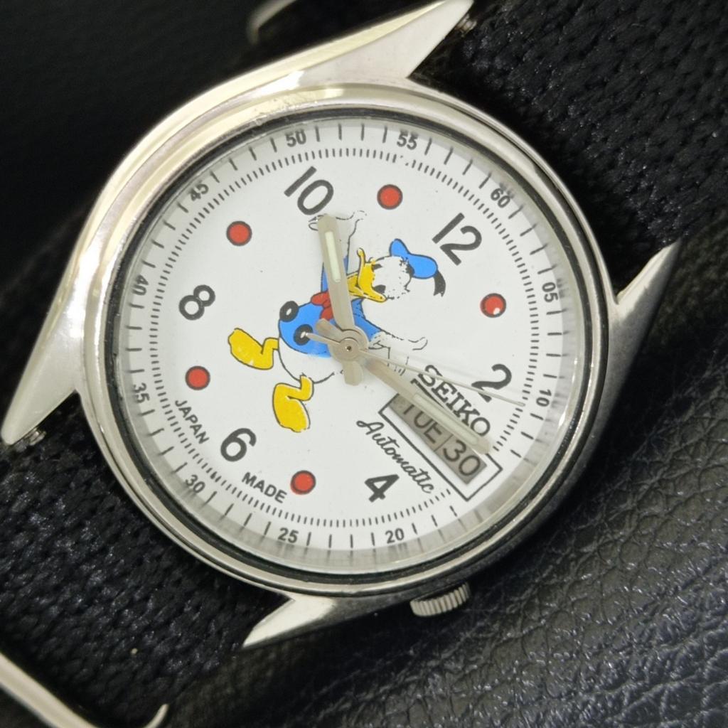 

JAPAN VINTAGE SEIKO AUTOMATIC 7019A MENS WHITE COLOR DIAL WATCH a701590-5 R206b-a701590