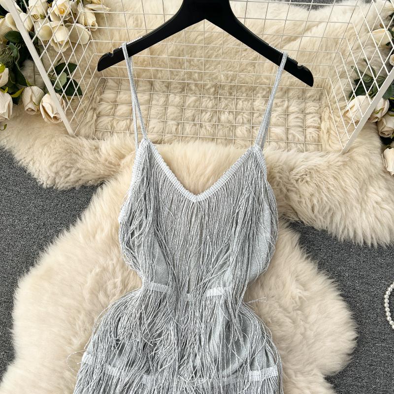 Sexy Quasten Patchwork Hohl Slip Kleid Frauen Sexy Backless Elegante Abend Party Kleider Vintage Dünne Mini Zeremonielle Kleid 2024 Neue