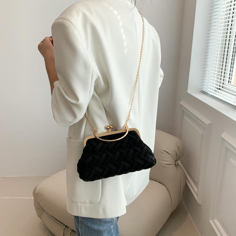 Fashionable Canvas Shell Bag Street Style Crossbody Bag For Women With Stitching Black White Pink Green