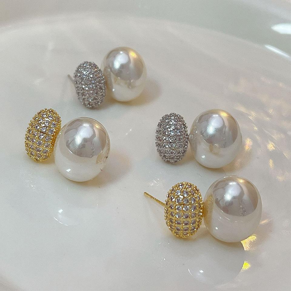French Exquisite Imitation Oval Zircon Earrings for Women Shiny Crystal Micropaved Zirconia Stud Earring Luxury Bridal Zircon