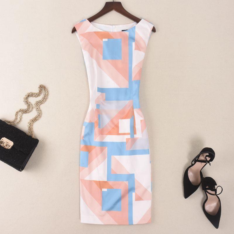 

Очжоужань Летняя Новая Мода Женская одежда Приталенное Платье-футляр Стройнящее Французский стиль Темперамент светской львицы Без рукавов Платье с принтом Color M