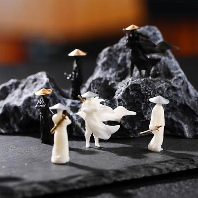 Miniatures Cool Kung Fu Swordsman Figure Black White Desk Decoration Mini Ornaments Plant Desk Decoration Sand Table Layout