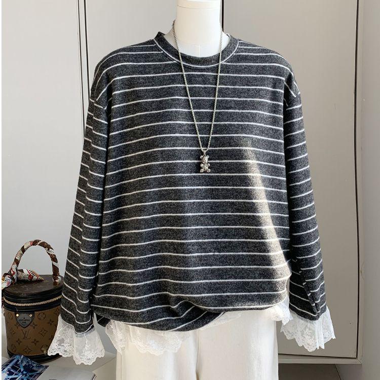 

Женская полосатая футболка средней длины с цветными блоками и кружевной вставкой, с длинным рукавом Extra Large чёрный