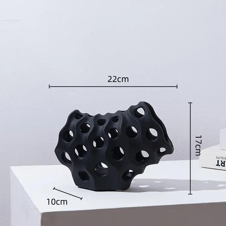 

Декор для дома Полимерная ручная работа Статуэтка морского существа Коралловые декоративные фигурки Полая коралловая геометрическая скульптура Декоративный аксессуар