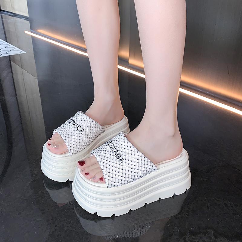 Fashion 8.5CM Casual Wedge Slippers Women Crystal New Summer Platform Sandals Woman Open Toe Comfortable Female Chunky Beach Slippers