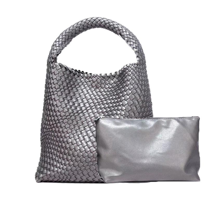 Women's Large Capacity Woven Shoulder Bag – Versatile Tote for Shopping, Commuting, and Everyday Use