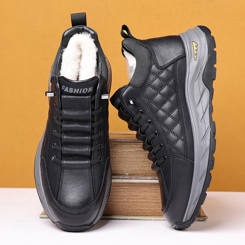 Chaussures en coton chaudes Chaussures décontractées d'hiver Bottes de neige épaissies en polaire Semelles épaisses Confortables Chaussures en coton chaudes de sport d'extérieur pour hommes