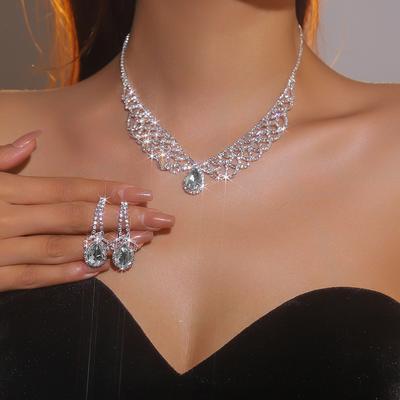 Stylish Geometric Hollow Shiny Rhinestone Necklace Earrings Two-piece Set