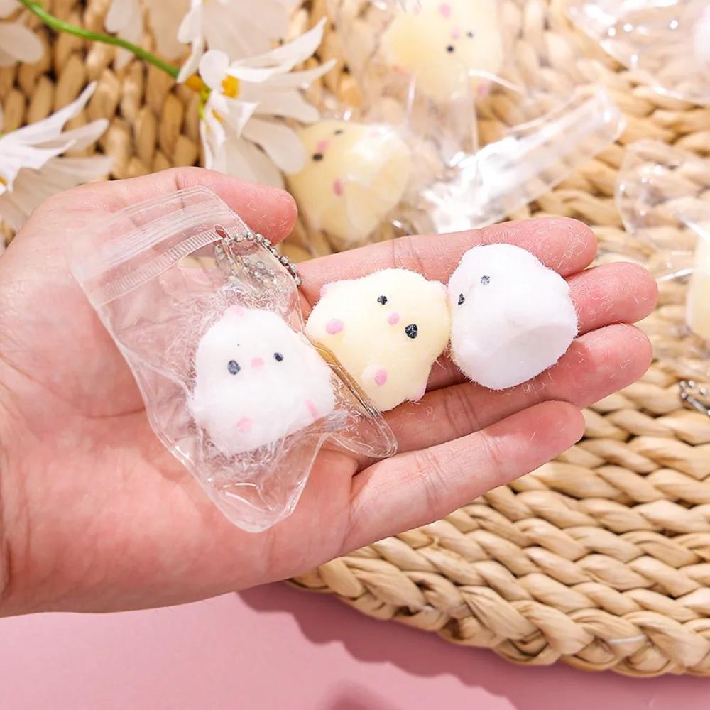 1/2 stk Miniatyr Sakte Rebound Lindring Klemleker Klebrig TPR Squishy Mini Kylling Stressavlastningsleker Squishy Ny Fidget Rekvisitt