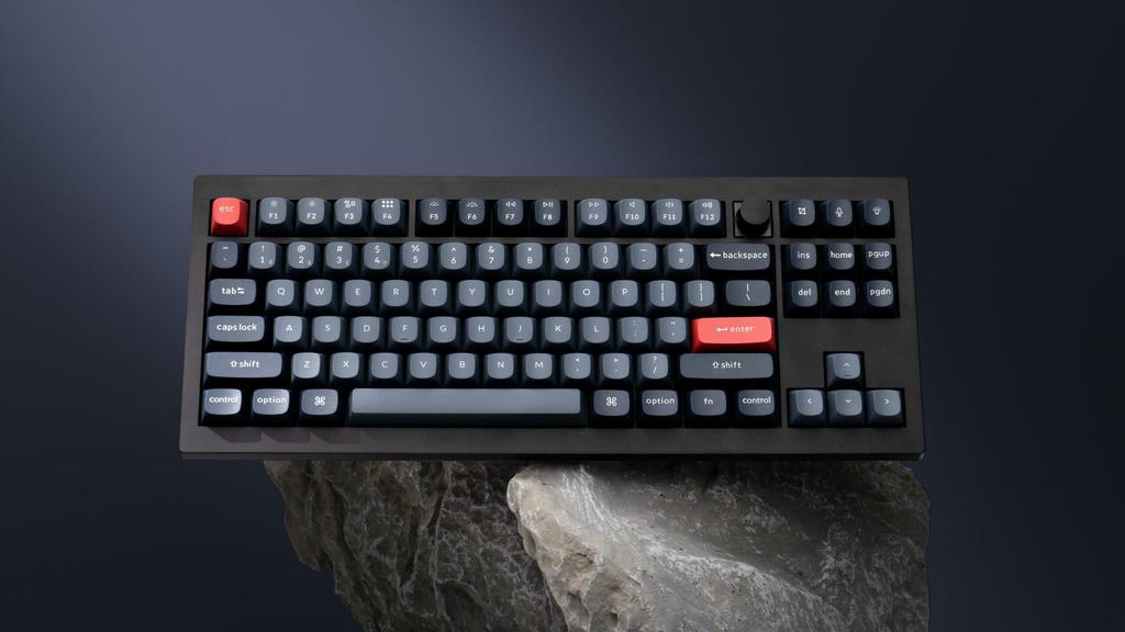 Keychron V3 Max QMK Wireless Custom Mechanical US RGB Hot Swappable Gateron Jupiter Mechanical with and Linux Keyboard, 2.4 GHz/Bluetooth 5.1/Wired