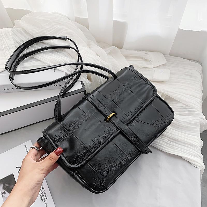 

2025 New Fashion Women s Shoulder Bag Large Capacity Versatile Genuine Leather Women s Messenger Bag чёрный