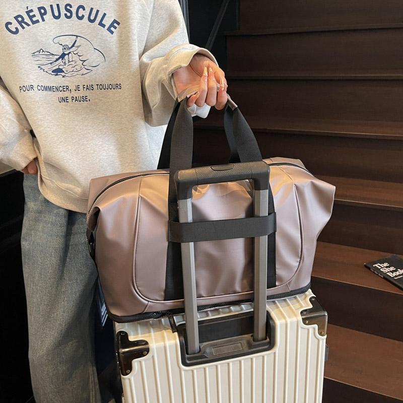 Dry and Wet Separate Travel Bag Women's Large Capacity Outdoor Duffel Bag Extensible Lightweight Yoga Fitness Bag