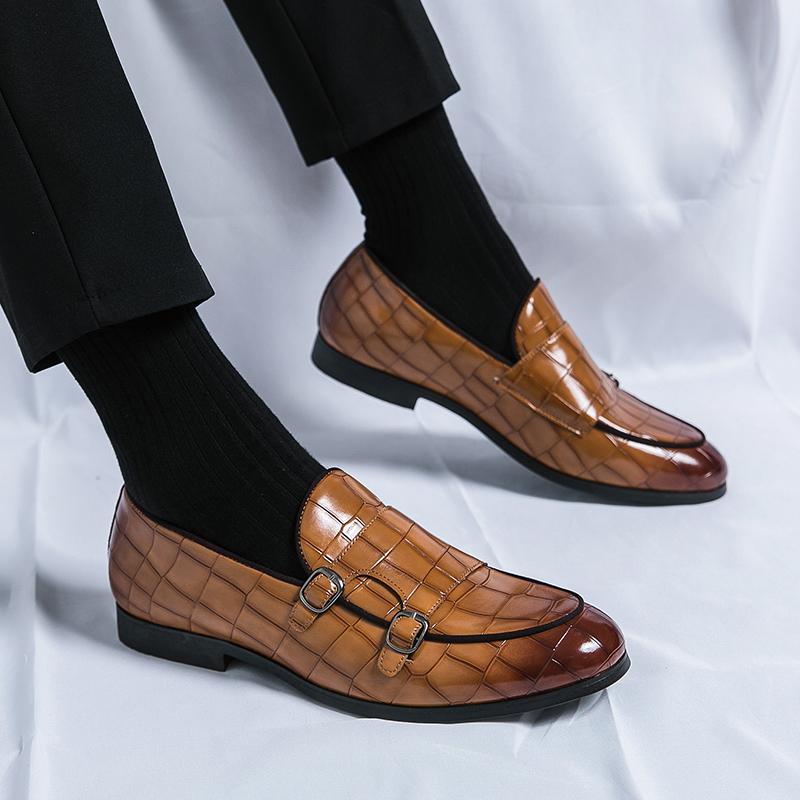 New Men‘s Pointed Charm Monk Strap Patent Leather Shoes British Gentleman Oxfords Designer Moccasins Wedding Dress Footwear