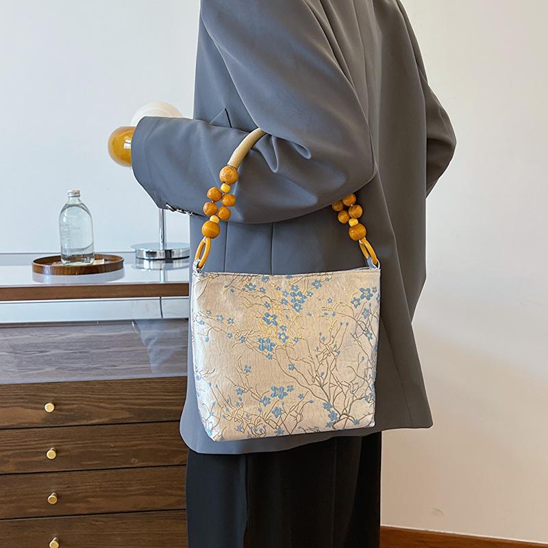 New Chinese-style Embroidered Bucket Bag Summer New Fashionable Niche Design Shoulder Bag Simple Chinese Style