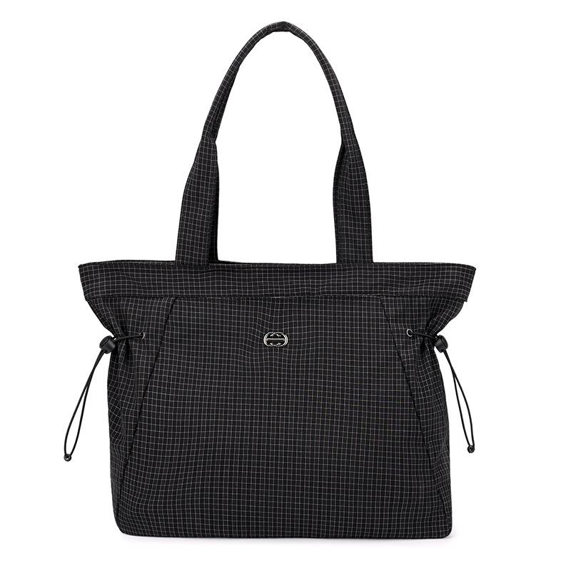 

Студенческая сумка-тоут из нейлона большой вместимости для通勤 чёрный