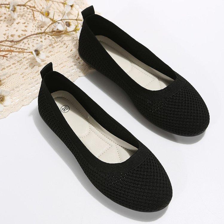 

Flying single shoes women s 2025 spring and summer new round head flat bottom knitted breathable beanie shoes shallow mouth soft sole lazy shoes 36 чёрный
