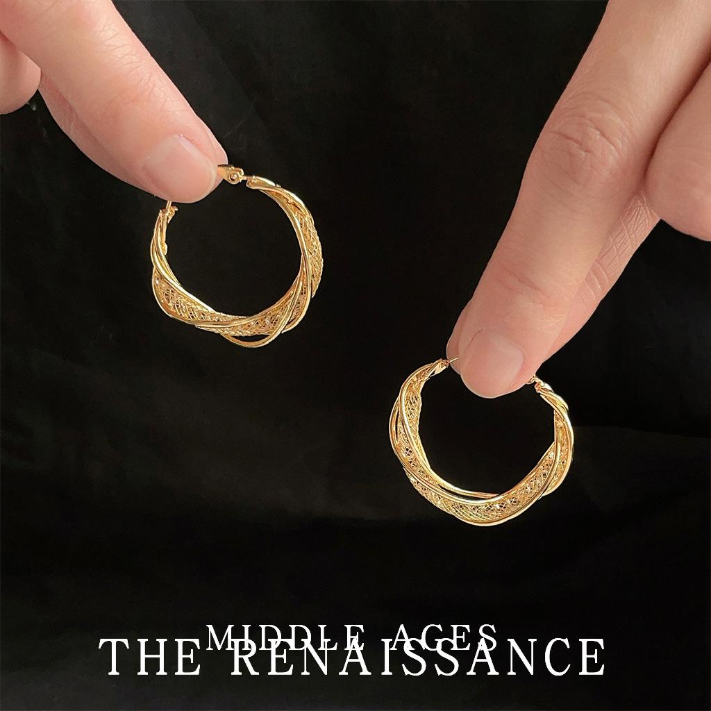 Vintage hollow zircon earrings French light luxury fashion earrings earrings women