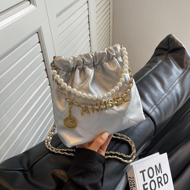 Popular small bags women's summer versatile new diamond chain messenger bag pearl bucket bag